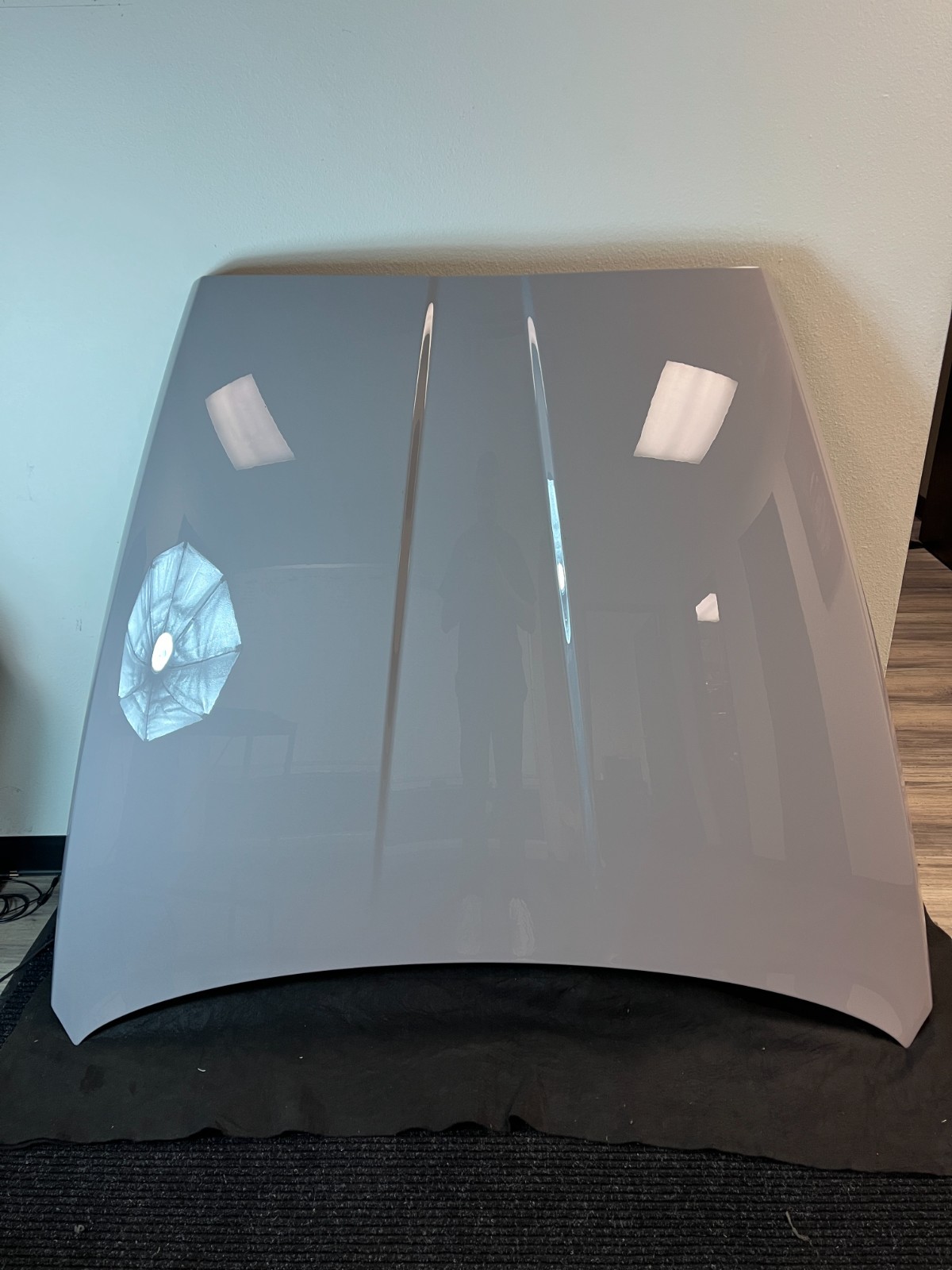 Rolls-Royce Cullinan Series II Hood - LIKE NEW P/N 41007450196