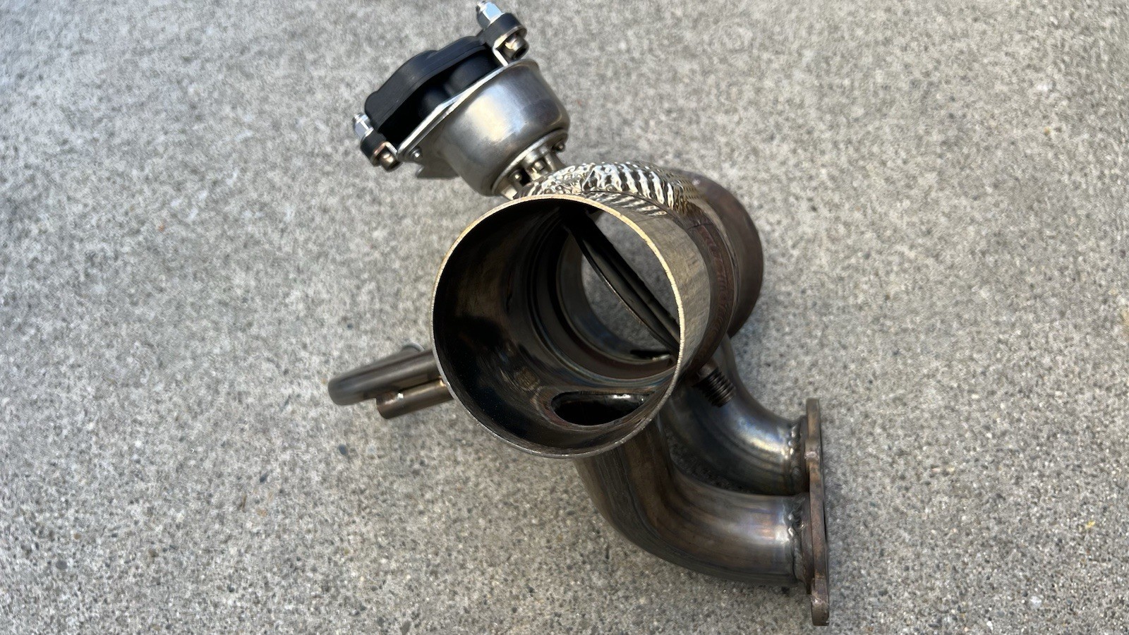 Ferrari SF90 Factory Exhaust Muffler / Silencer