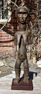 TRIBAL ART AFRICA ANTIQUE FEMALE FERTILITY FIGURE STATUE CARVED WOOD