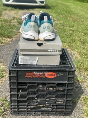 Nike Air Presto   Australia  Men's Sneakers Size S