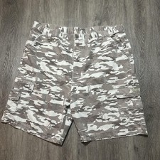 Wrangler Cargo Shorts Mens 44 Gray Camo Relaxed Fit Utility Pockets 10" Inseam