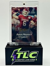 BAKER MAYFIELD 2018 PANINI LUMINANCE RC ROOKIE ON CARD GOLD AUTOGRAPH SP MINT. rookie card picture