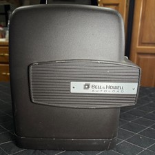 Bell  Howell Model 256 Auto Load 8mm Projector w/ Case Reel Needs Bulb Untested