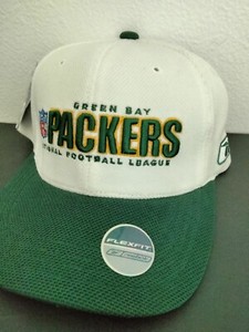 Green Bay Packers Flex-Fit cap,Brand New by Reebok