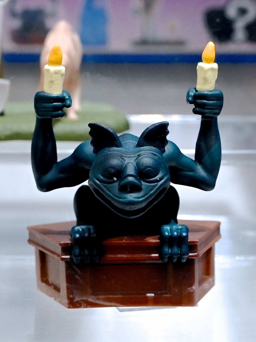 Disneyland Haunted Mansion Mini Figure Complete Set Disney