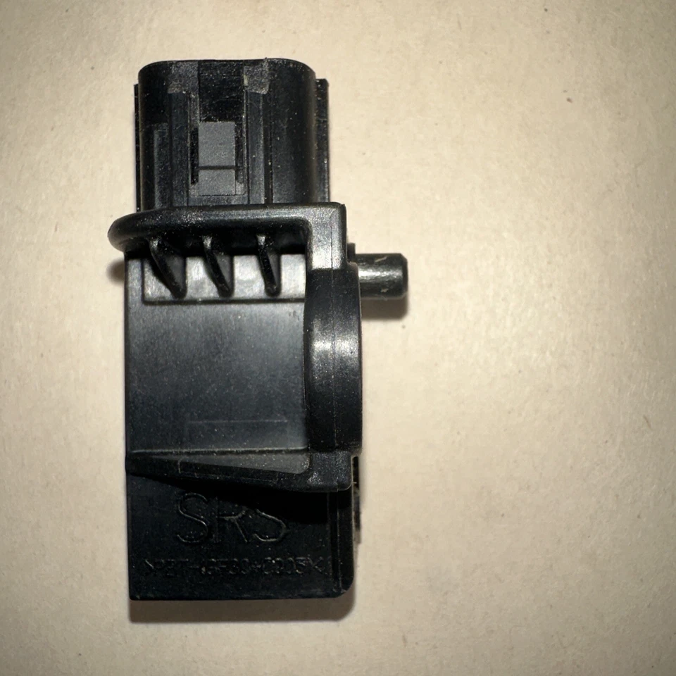 Honda CR-V 2014 SRS Crash Impact Sensor 77970-tro-a111-m-1 Oem  3 - Image 2 of 4