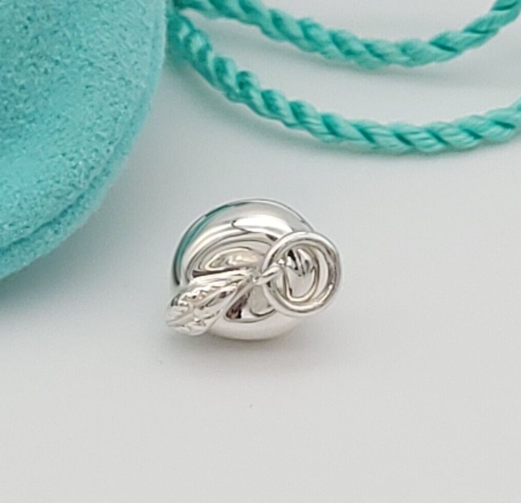 Tiffany&Co. 925 Sterling Silver New York 3D Apple Charm