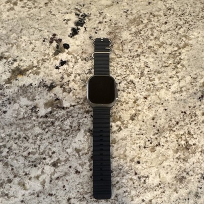 Apple Watch Ultra 49mm Titanium Case Black Rubber Band LTE GPS Touch Screen
