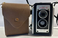 Vintage Kodak Duaflex III Box Camera Kodet Lens w/Case 620 Film Untested