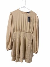 Pretty Little Thing Ladies Size 8 NEW Dress