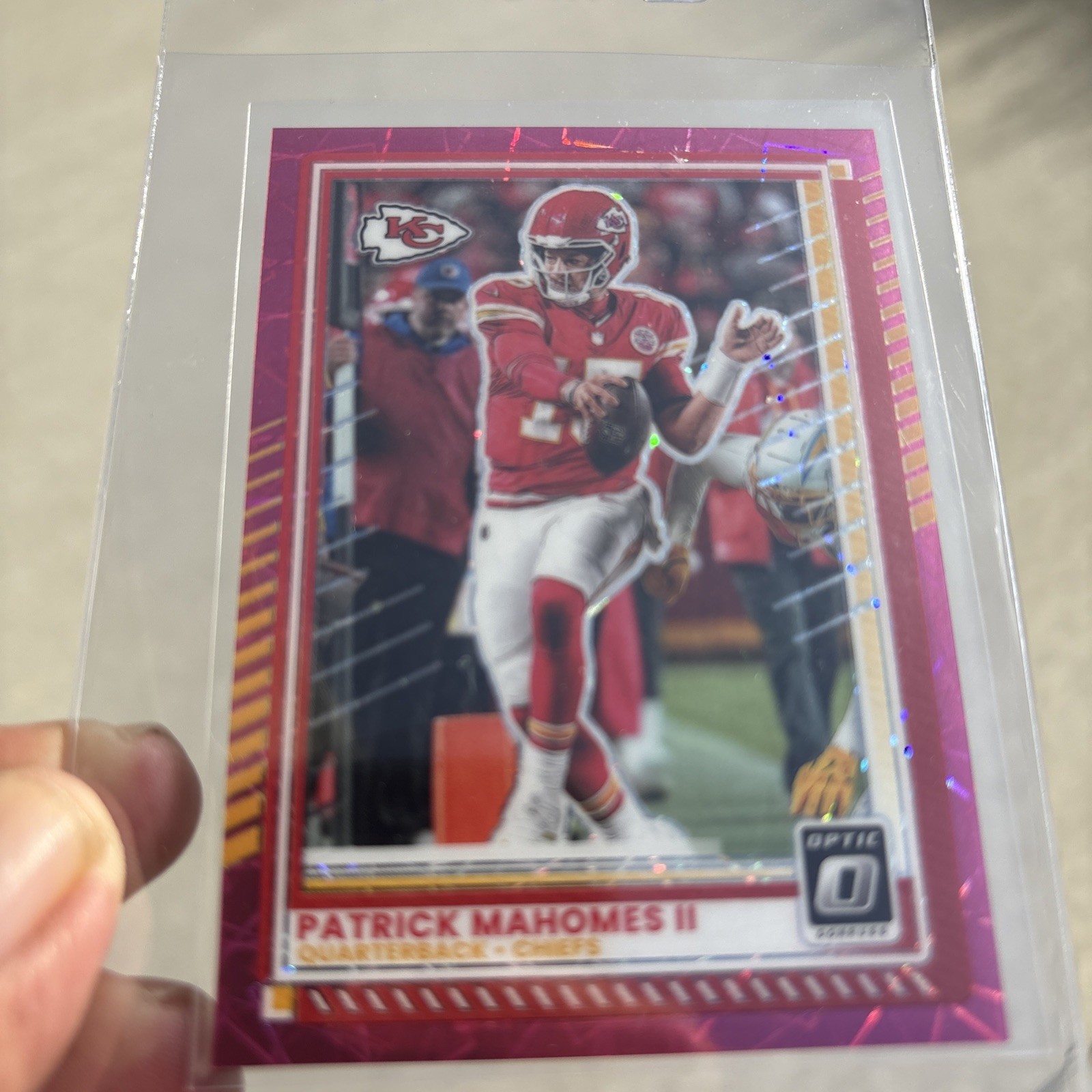 2025 Panini Donruss Optic - Patrick Mahomes II #40 Pink Velocity Prizm 07/99