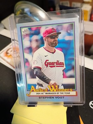 2025 Topps Heritage High Number Stephen Vogt #AW-7 Award Winners Holographic