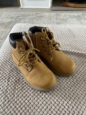 Brown Leather Boots In BRAND NEW condition  Size UK 1 Matalan Retail