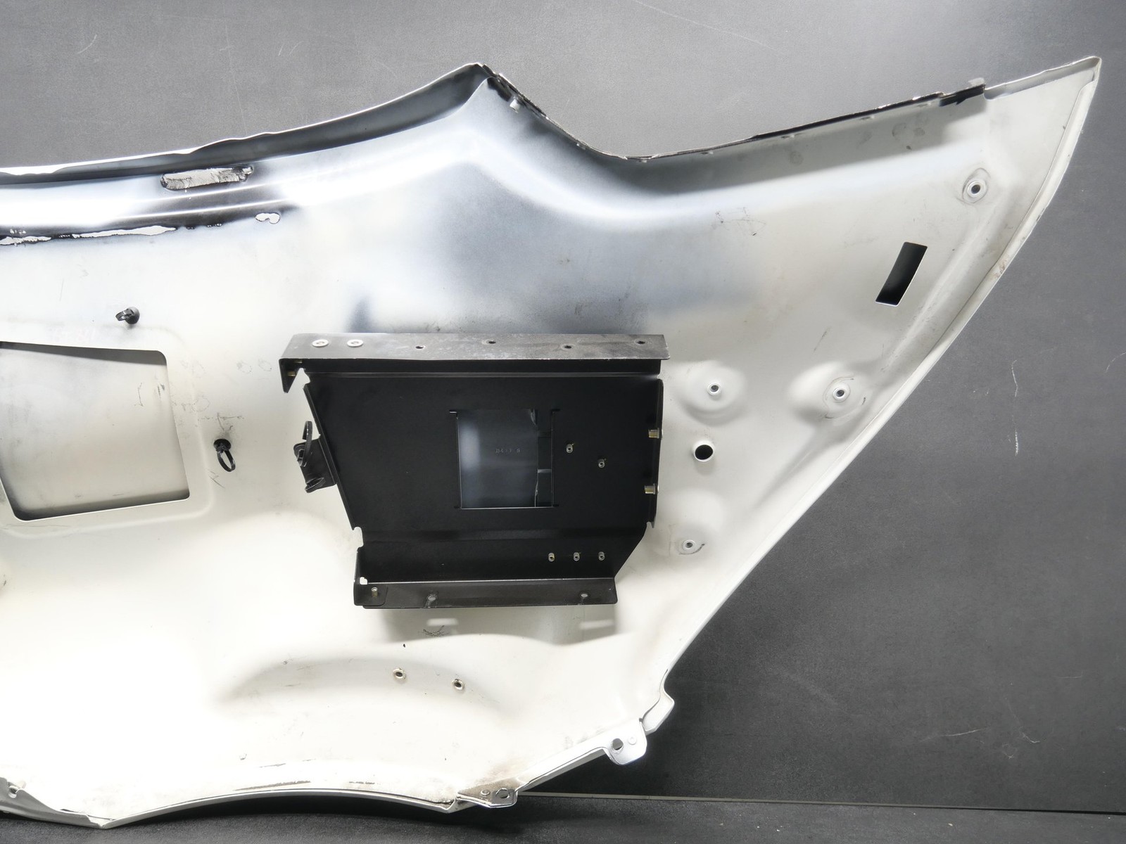 Used Right Passenger Side Quarter Panel Silica White 2016-2021 Mclaren 570GT OEM