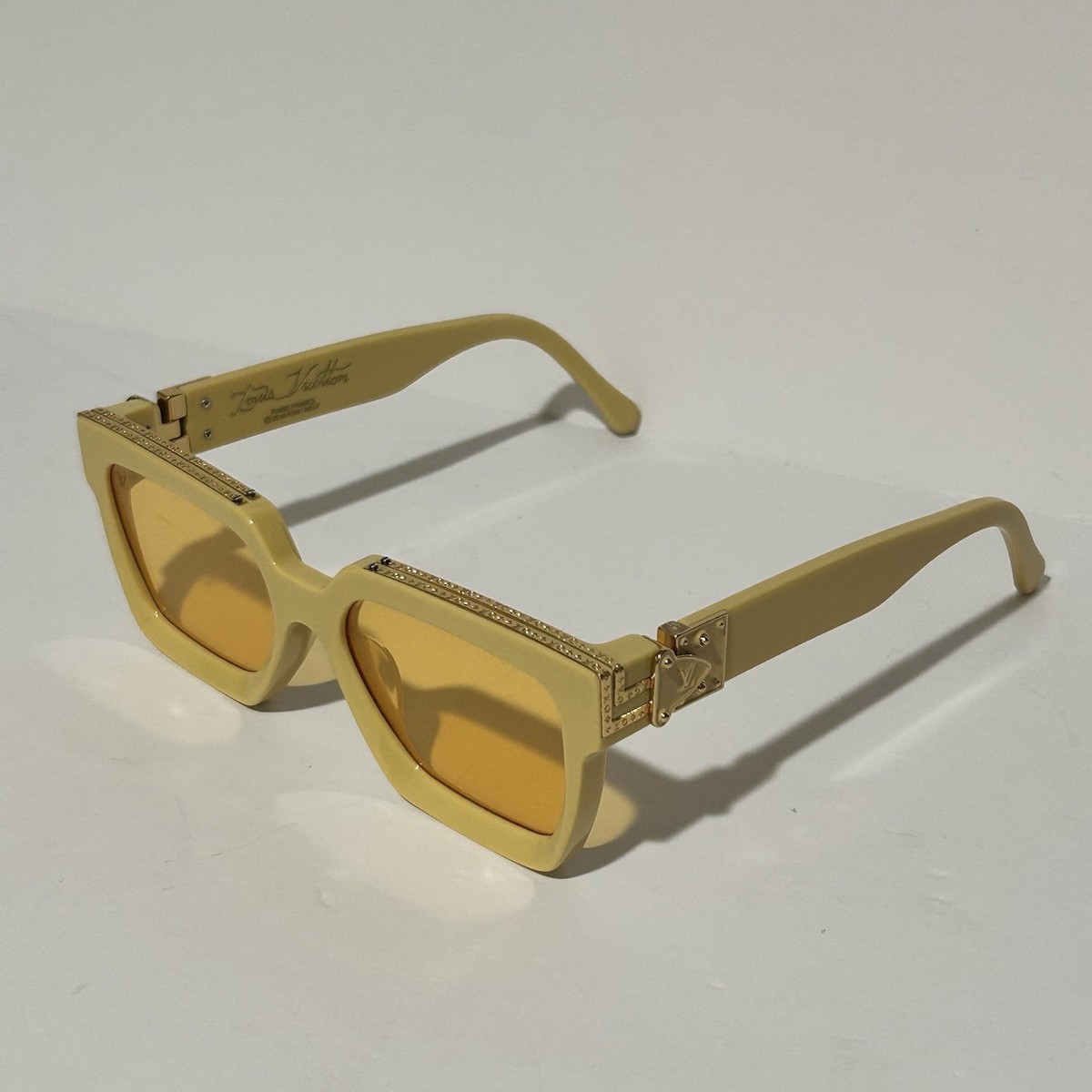 LOUIS VUITTON 1.1 Millionaires Sunglasses Z1323E Rare PALE YELLOW