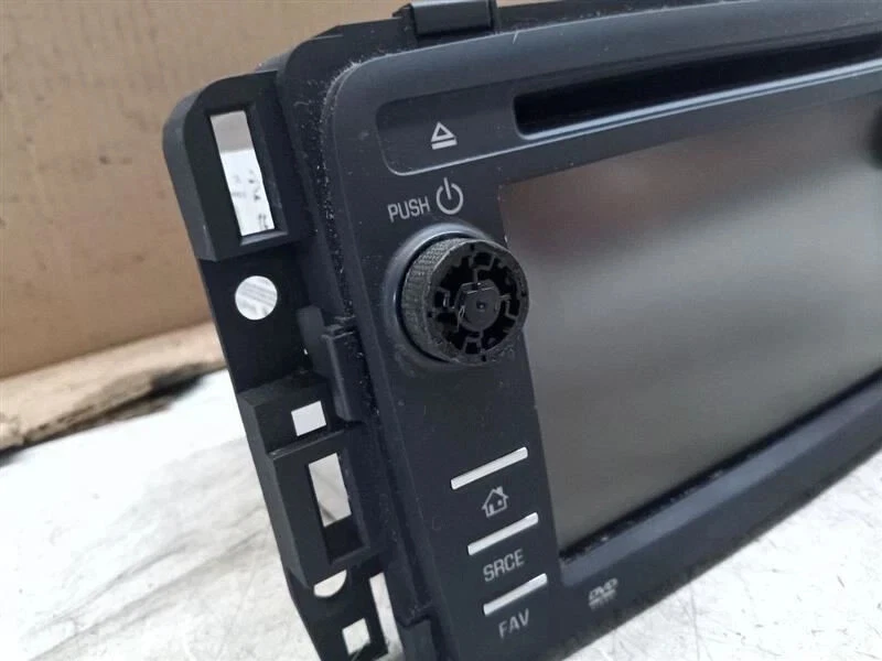 Equipamento de áudio 2013-2014 GMC ACADIA CD DVD rádio navegação com telemática fabricante de equipamento original - Imagem 3 de 4