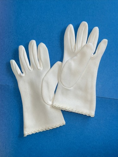Vintage Girls Ivory Diamond Stitching Dress Gloves Communion Pageant Wedding - Picture 2 of 2