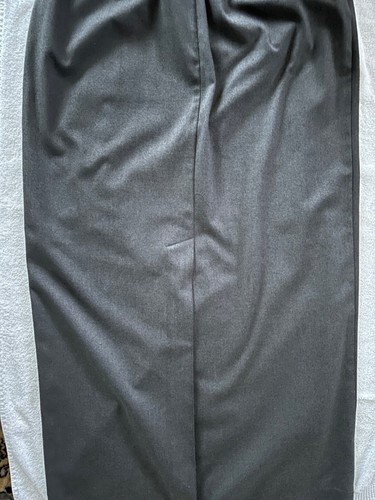 GEOFFREY BEENE STRETCH Sz 10 GRAY LONG SKIRT SLIT Polyester Travels Well Used - Picture 4 of 5