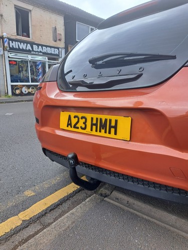 Frameless Number Plate Holder Suitable For Audi Honey Comb Grill - Picture 6 of 9