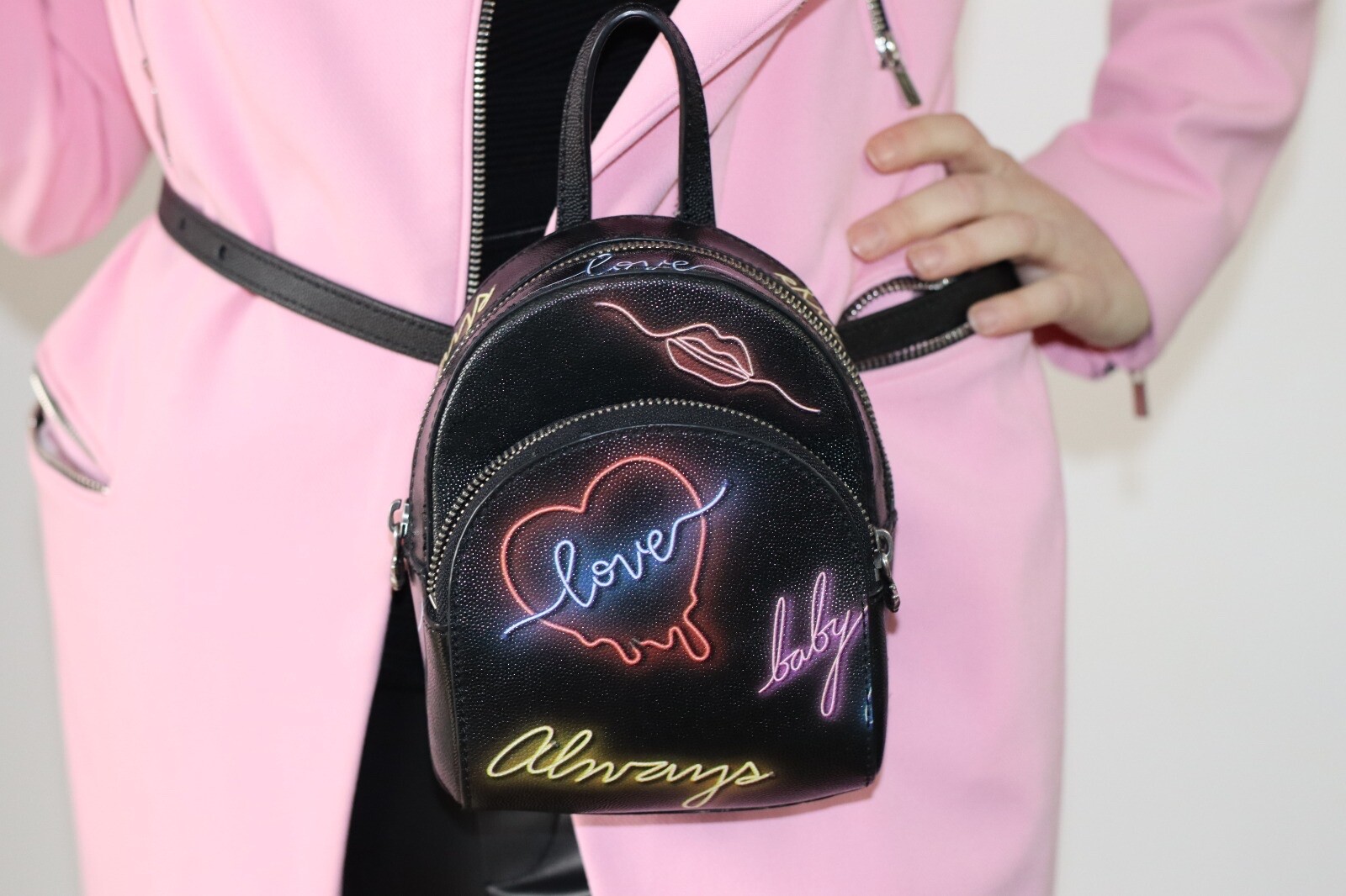 verensacare parfums toiletry bolsa