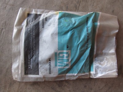 NEW NOS GM Seal Buick Oldsmobile Pontiac Monza Citation Sunbird Phoenix 10018632
