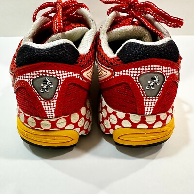 Womens New Balance Run Disney Minnie Mouse Running Shoes Size 9.5