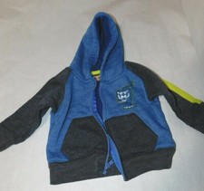 Lot of 7 items - Children's Clothes 12 Months, 3 Sleepers, 3 Hoodies, 1 T Shirt