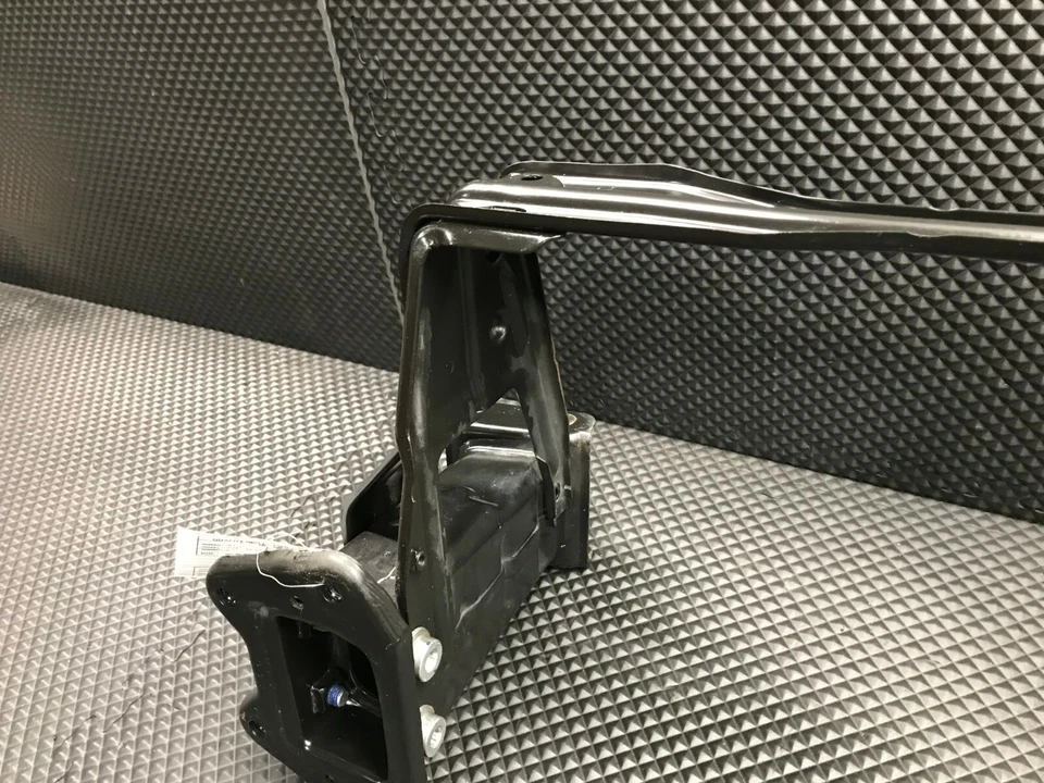 Mercedes Benz S550 W221 2007-2013 marco central de soporte de radiador inferior OEM  Foto 4 de 4