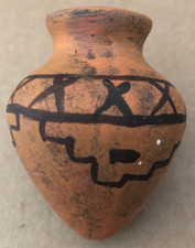 Vintage CHINESE MEXICAN Pottery Teardrop Vase