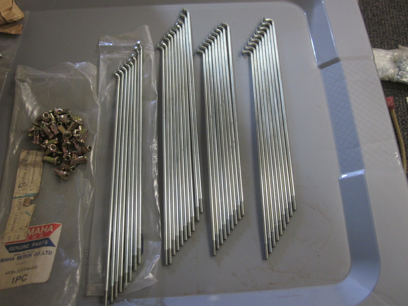 NOS Yamaha Spokes Set 19761976 DT250 DT400 4982510400 eBay