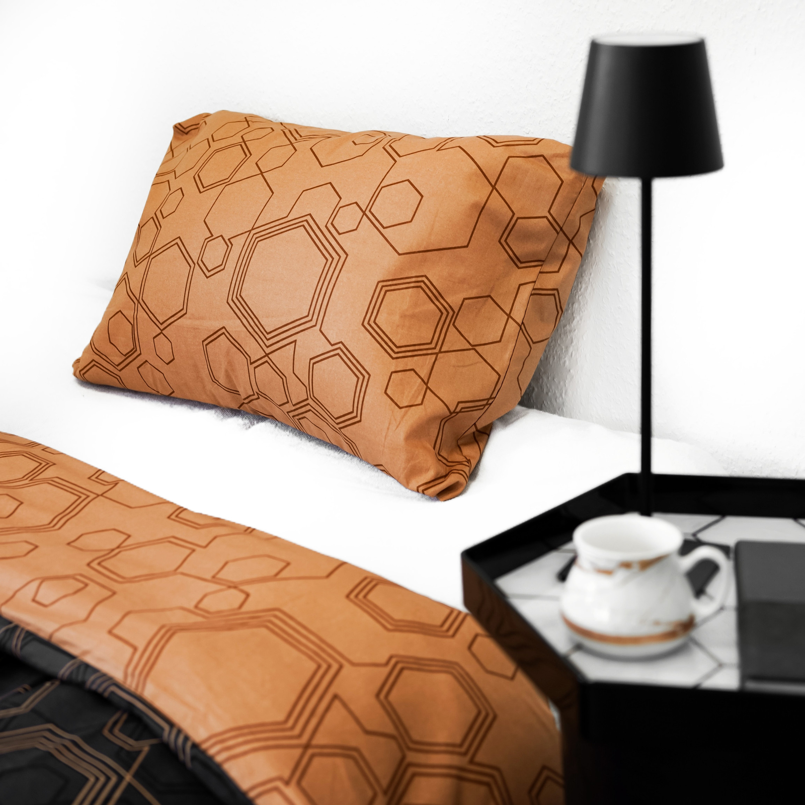 Магазин мебели для кухни и декора в шестигранном исполнении из 100 Баумволле 9890₽