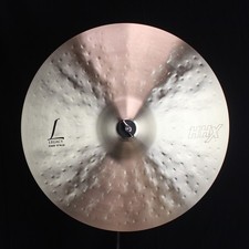 Sabian 18" HHX Legacy Crash - 1129g video demo 