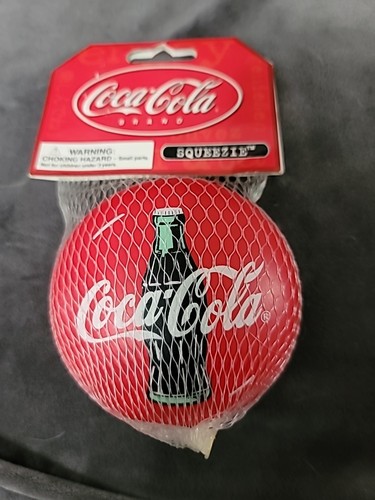 New In Bag Coca-Cola Squeezie - Picture 1 of 4