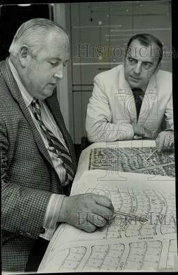 1970 Press Photo John F. Sweeney & James L. Morgan looking at tax assessment map