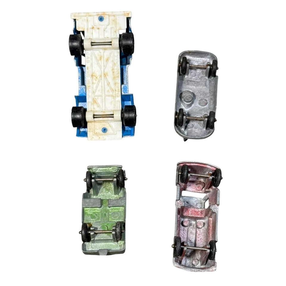 Vintage Tootsie Toys Die-Cast Toy Car Lot 14x Fire Trucks Jeeps Sedans Semi - Image 3 of 4