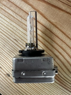 OEM Philips D1S 4300K 35W Xenon HID Headlight Bulb tested