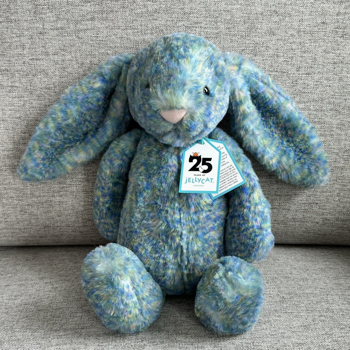 Jellycat Azure Luxe Bashful Bunny Medium New With GOLD Tags