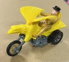 VINTAGE ‘72 Power WHEELS RRRUMBLERS BOLD EAGLE Yellow W/ Tan Rider And Top Hat