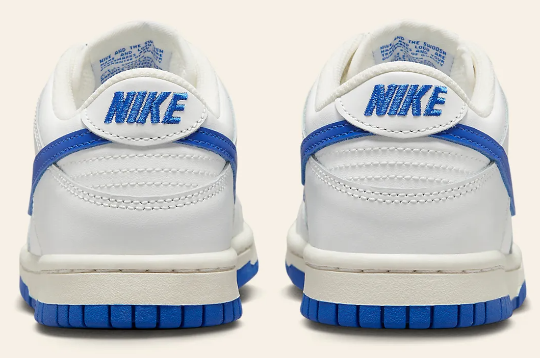 NIKE DUNK LOW SUMMIT WHITE/HYPER ROYAL GS SIZE 6.5Y (DH9765 NIKE DUNK LOW SUMMIT WHITE/HYPER ROYAL GS SIZE 6.5Y (DH9765