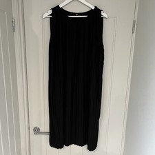 Uniqlo Women’s Black Corded Sleeveless Dress Size Medium