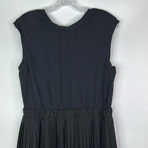 Kate Spade Saturday abito nero skate plissettato senza maniche grande