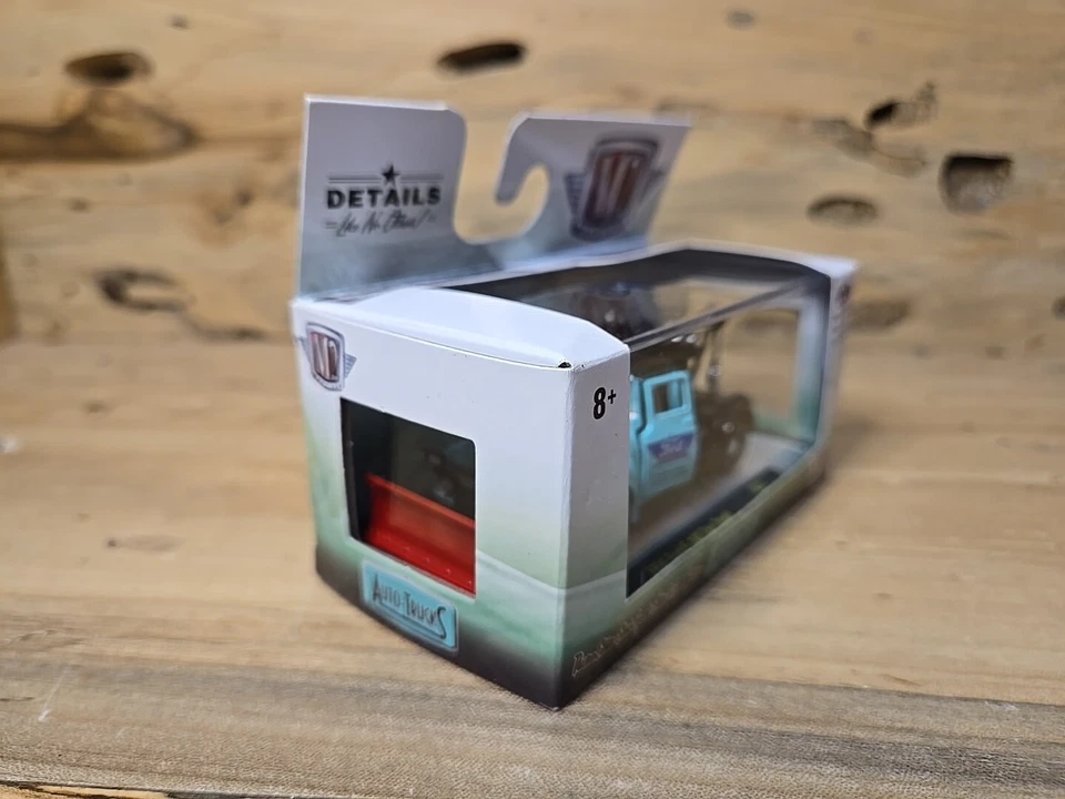 1956 Ford F-100 Tow Truck R52 18-61 M2 Machines Auto-Trucks Premier Edition K697 - Image 3 of 4