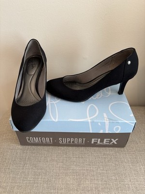 Lifestride Flex Soft System Black Fabric 8.5M Pump 2.75  Inch Heels
