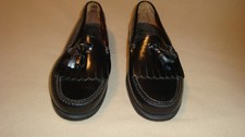 G.H. Bass Black Larkin Tassel Brogue Weejuns Loafer Men s 10C loafers tassels