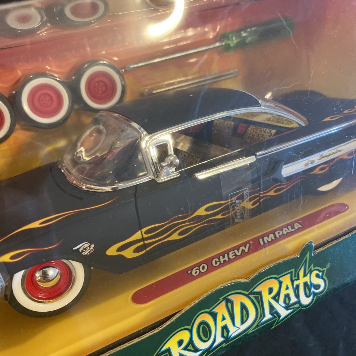 ミニカー Jada ROAD RATS 1/24 '60 Chevy Impala Jada Road Rats 1960 Chevy Impala 2 Car Sets 1:24 & 1:64