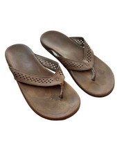 Olukai Men s Brown Leather Kohana Sandals Size 12