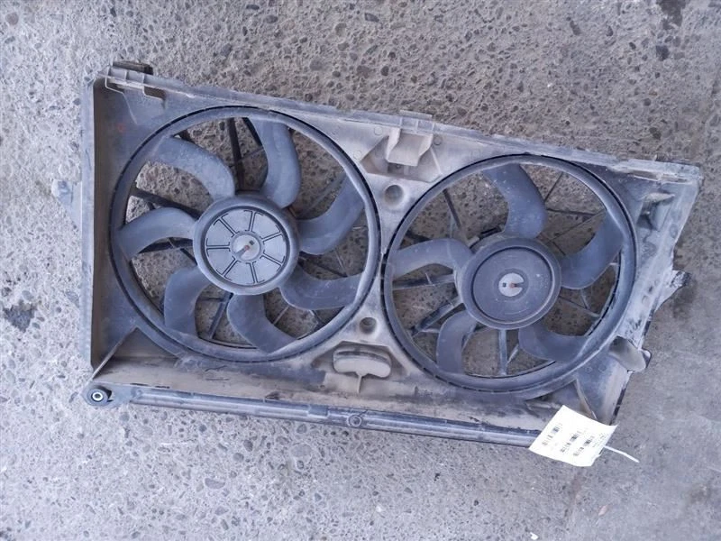 Conjunto de motor ventilador radiador doble ventilador 07-14 Chevrolet Suburban 1500 15780788 Foto 4 de 4