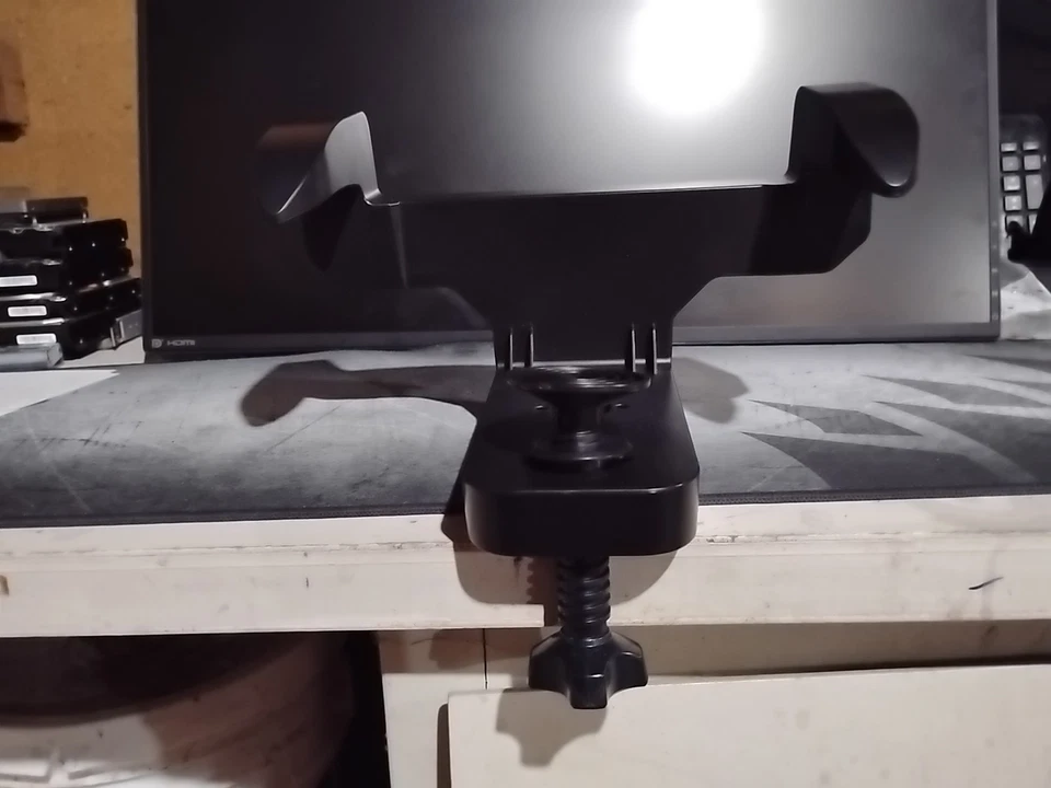 Logitech Flight Yoke System with Throttle and Rudder Pedals Bundle - Image 3 of 4