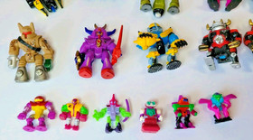 24 Micro Machines Zbots  1990's Galoob Military, Nice assortment minis too