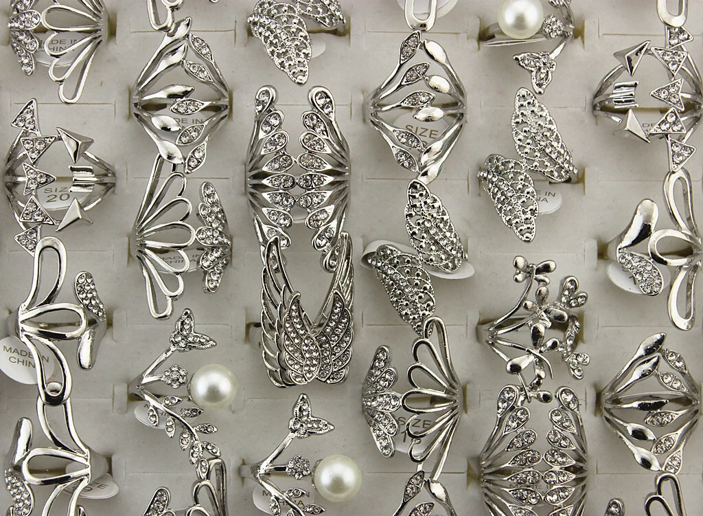 Art jewellery wholesale deals